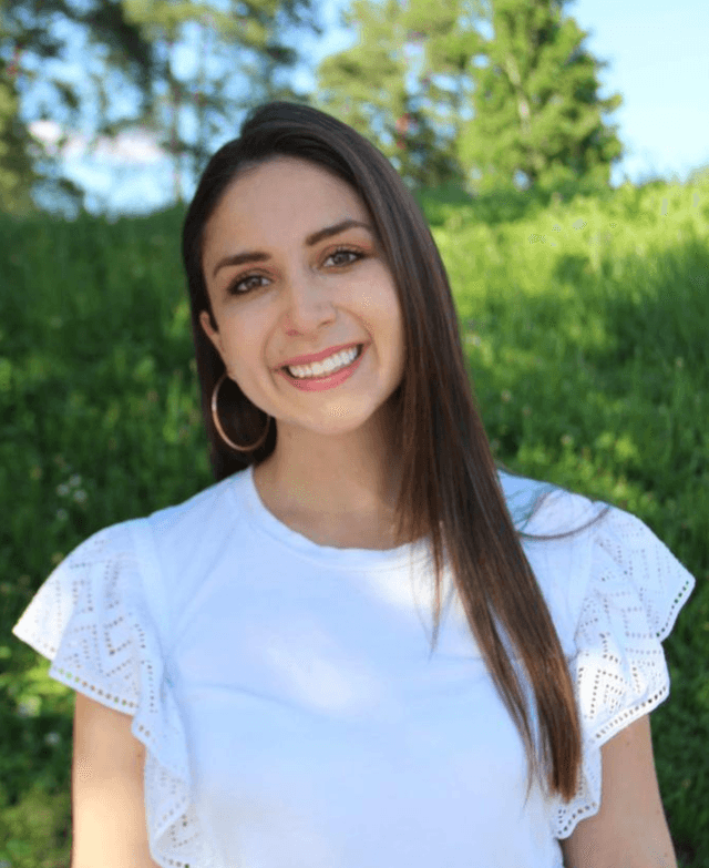 Alejandra Aguirre